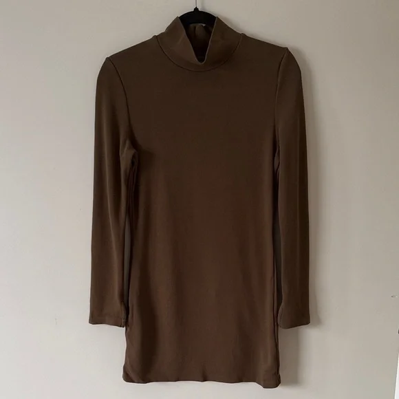 30. | Oak + Fort | Mock Neck Bodycon Dress Olive Green - Picture 1 of 3
